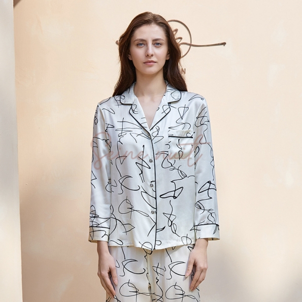 Pyjama Soie Femme à Manches Longues de Style Nouveau