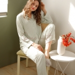 Pyjama Satin Femme à Rayures Vertes