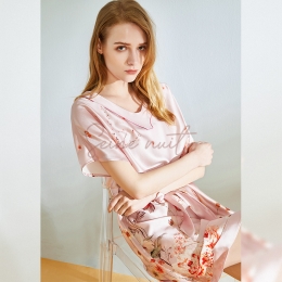 Pyjama en Soie Femme Fleur de Pivoine Rose