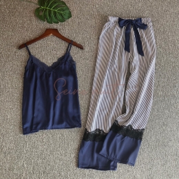 Ensemble de Pyjamas Sexy Marine en Dentelle à Bretelles et Pantalon pour Femmes