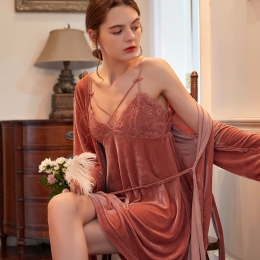 Pyjama Velours Femme en Dentelle pour l'automne et l'hiver