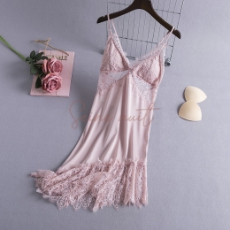 Pyjama Femme Sexy en Soie Glacée