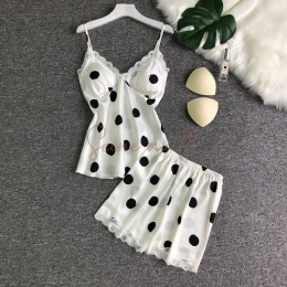 Ensemble Pyjama Sexy Deux Pièces de Shorts à Bretelles en Soie Glacée