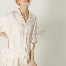 Pyjama Satin Femme de Lys Jaune Antique